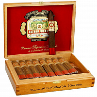  Arturo Fuente Anejo Reserva Shark  77 Maduro