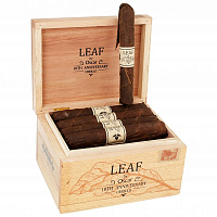  Leaf by Oscar Valladares 10th Anniversary Criollo Toro