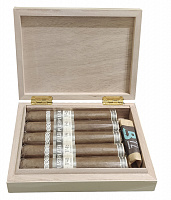 Подарочный набор сигар Plasenсia Cosecha 146 San Luis Toro